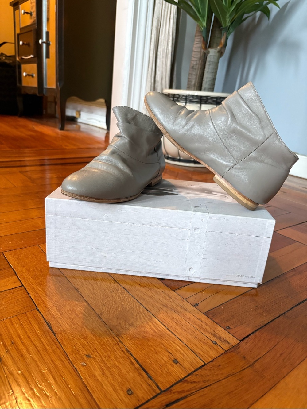 Anniel Ankle soft leather bootie